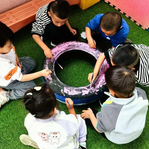 记录幼儿园快乐生活