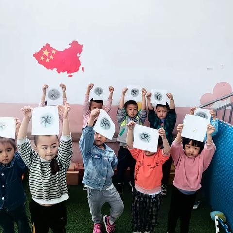 东卢育新幼儿园绘画成果展示