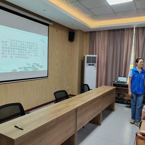 王寺街道社工站开展“暑气至盛，亦有清凉”——大暑节气主题活动