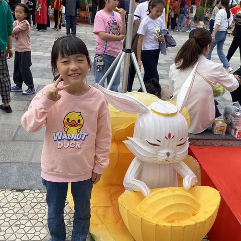 浓浓中秋情，快乐中秋节