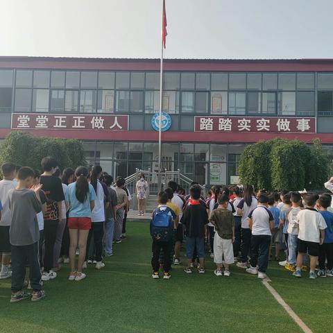 开学法治“第一课”！——铜冶镇南杜村小学开展法治安全系列工作