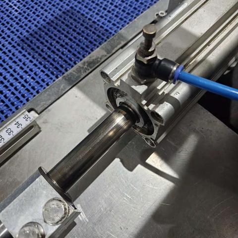 10号裹包机5.3周保养