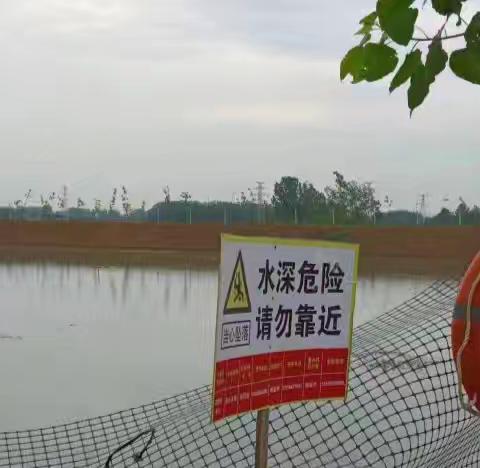 小教2205彭依蕾   宣传安全知识，助力家乡平安