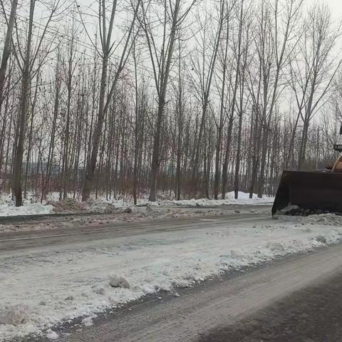 任泽区公路管理站全力做好除雪保畅工作