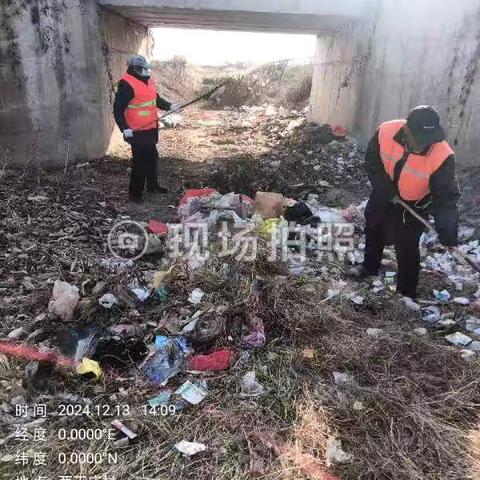 平固店镇开展河道清理 改善水域环境