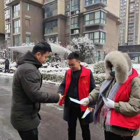 东城区分类办联合天宝办事处共同开展“科学垃圾分类·文明你我同行”宣传活动