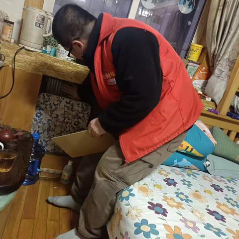 【凌空街道艳粉街社区】	从“心”出发 让走访更有温度