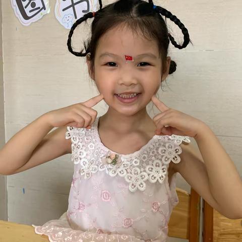 启优稚慧幼儿园—2024年春季学期 大一班黄诗惠小朋友成长足迹