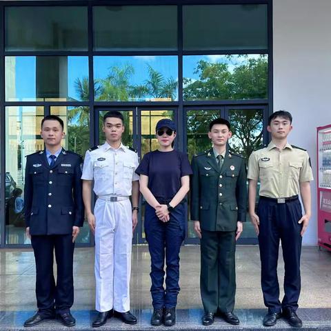 大学退役士兵风采:热血青春，续写华章