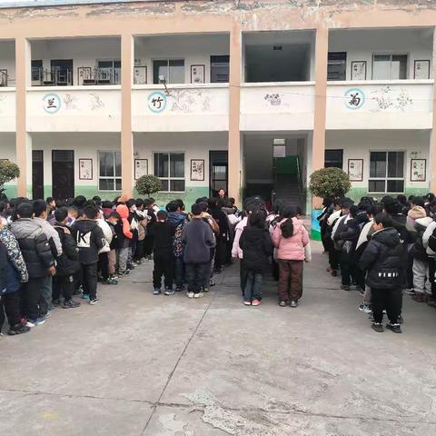 居安思危   防患未“燃”——王家店小学火灾疏散逃生演练