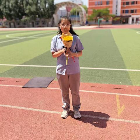 赵子涵《2018级》的简篇