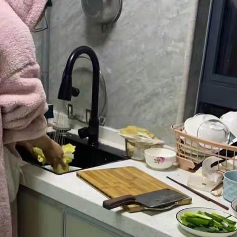 通识活动《假期劳动 我来做》