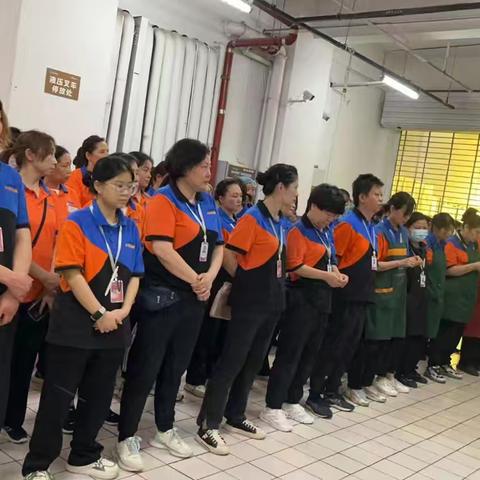 关山光谷店黑五“偶遇”双11美篇