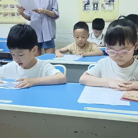 8.10左典托管幼小素养