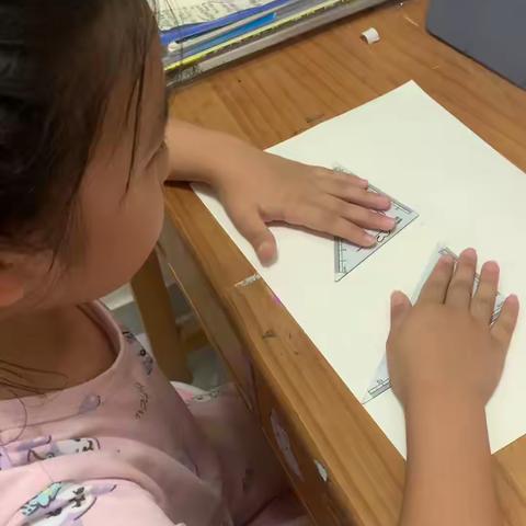 实践出真知 “角” 来展风采——意溪中心小学401数学讲题活动