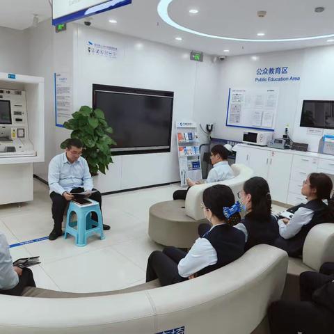 西站路支行召开普惠金融业务“冬季攻坚”专题会议