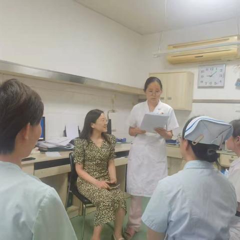 “学习身边榜样，汲取奋进力量” 新生儿科党支部7月党日活动