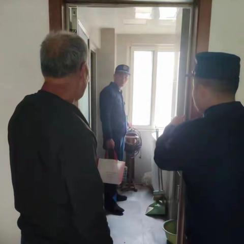 入户安检防患于未“燃”