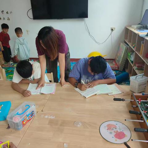 裴闸村童伴之家“庆六一”活动