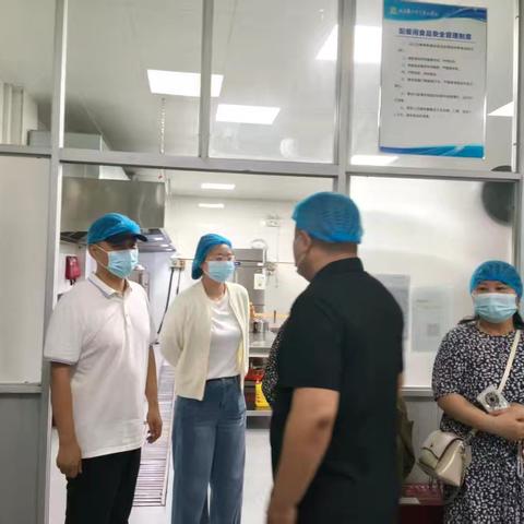新东家·网格在线||委员履职进校园，守护校园饮食安全