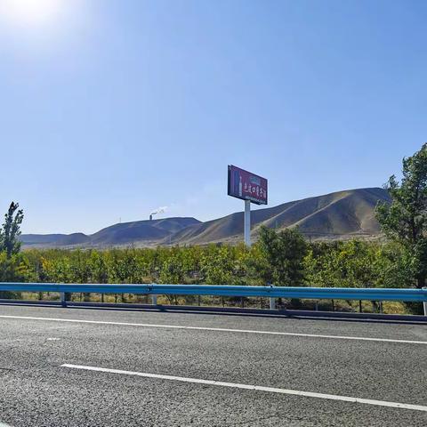 北疆的那些地方：从乌鲁木齐到可可托海地质公园