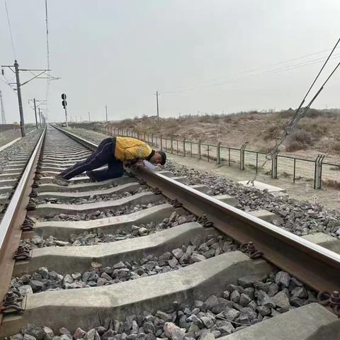 在一线战斗，在前沿指挥