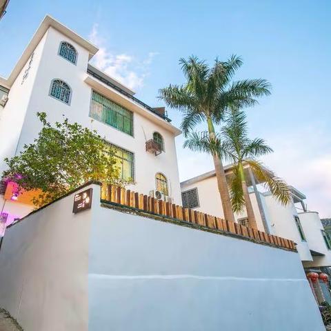 浪漫日式木屋汤房温泉泳池别墅（9房18床独栋大户型）