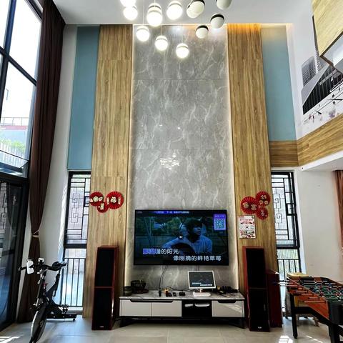 富力泉天下紫檀2路75号5房9床轻奢别墅