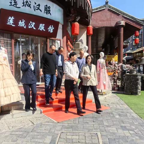 紧扣主线促“三交” 同心浇灌“团结花” 区委统战部开展“铸牢中华民族共同体意识”专题调研活动