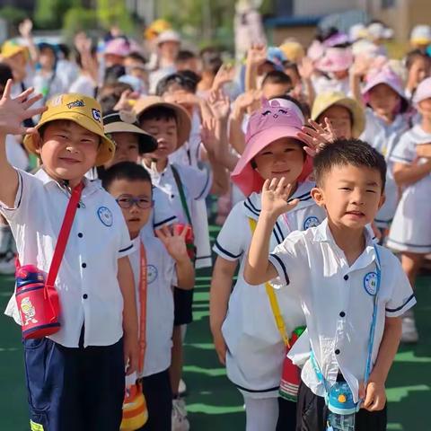 幼小相携 接力成长 ——梅山幼儿园教育集团开展幼小衔接之初探小学活动‍