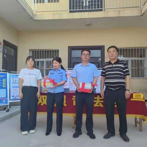 双照普法显深入  街办主任冲在先