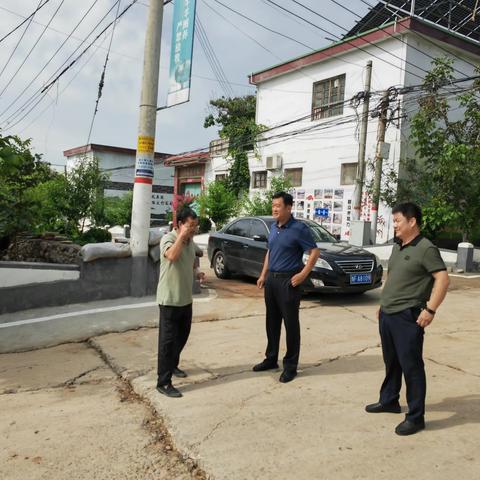 撸起袖子加油干 风雨无阻向前行——庙口镇全力开展人居环境整治工作