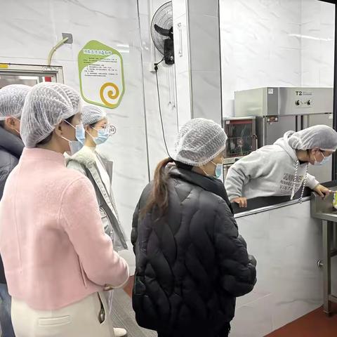 闽清县池园镇中心幼儿园      12月份膳食委员会