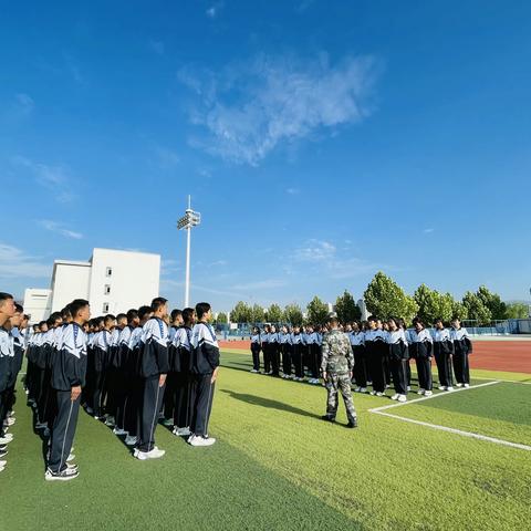 永中学子风姿飒飒，国防教育正当时 ——永靖中学2023级高一新生军训进行时