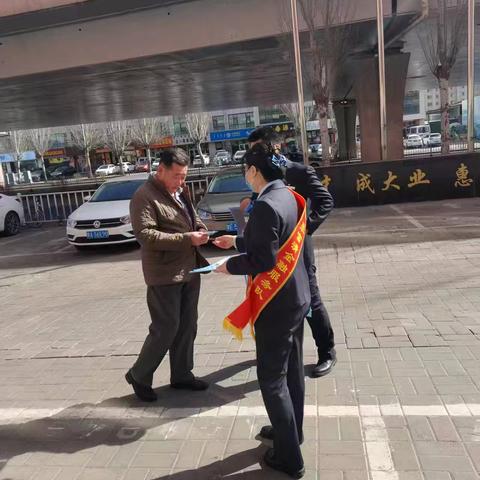 建设银行丽苑支行开展315消费者权益保护宣传活动