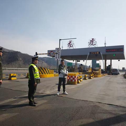 联合执法显成效 违规货车终落“法”