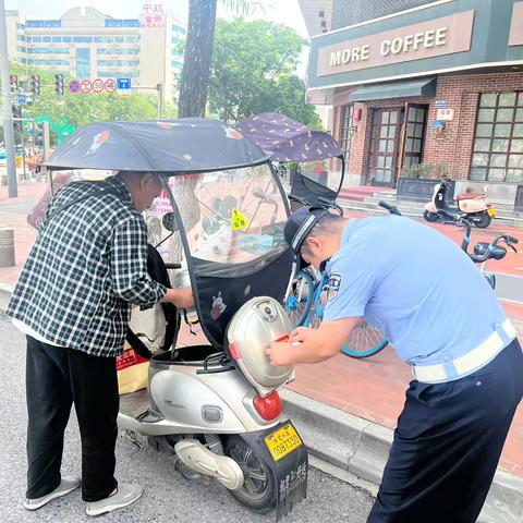 要安全、莫大意！渭滨铁骑全力推进“一盔一带”守护行动