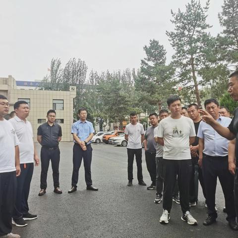榆林市市级机关公务车辆服务中心组织开展车辆安全检查和常规处置现场活动