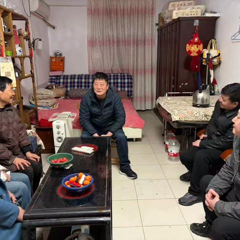 【小雁塔社区党委】履新走访听民意，凝心聚力启新程