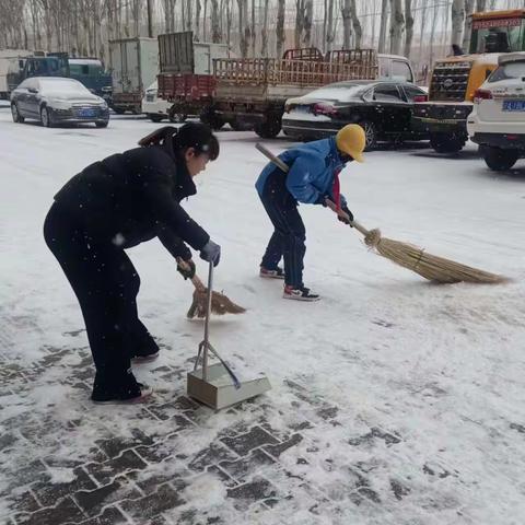 【阳光德育】实践出真知，志愿须同行。——北马路小学四三班志愿活动。