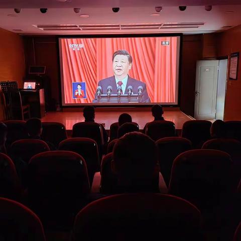 定边大队组织全体消防救援人员收听收看全国“两会”开幕盛况