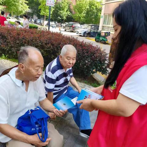 韩森寨街道新园社区开展禁毒宣传活动