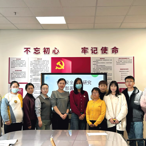 筑牢安全防线 守护舌尖健康——银川市兴庆区第二十七幼儿园膳食家长委员会活动