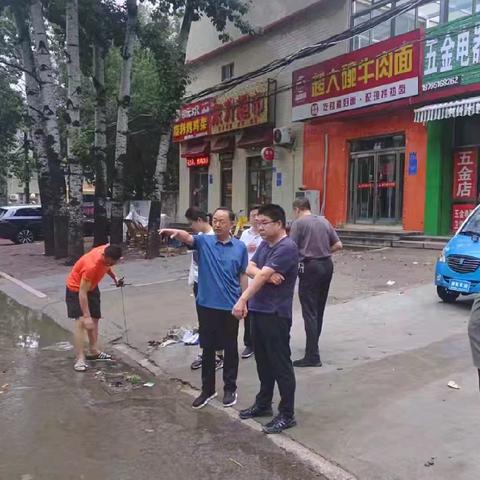 寿光环卫集团：强化雨后精细保洁 恢复道路环境卫生