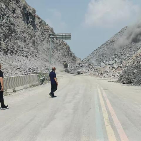 加强道路隐患排查 确保道路安全畅通