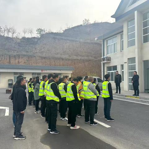 巩义市公路事业发展中心 组织开展消防、雨雪冰冻防范 ‍应急演练活动