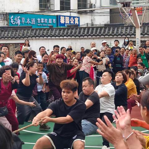 三八妇女节活动策划：看见“她”力量，传递“她”温度