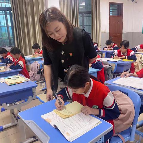 课后服务有温度，作业辅导润童心—五指山市番阳中心学校课后服务（作业辅导篇）