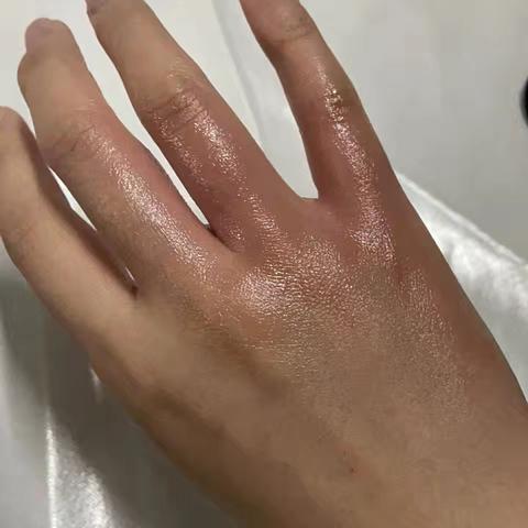 小心烫！和孩子一起远离烫伤危险