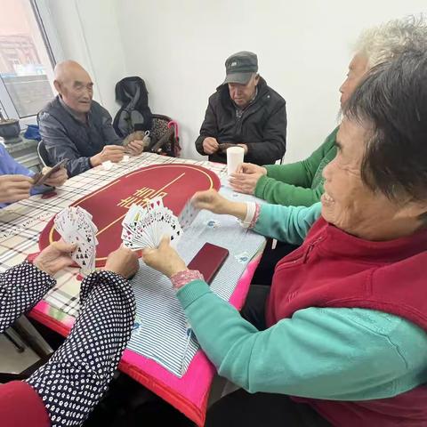 石桥子街道石桥子社区——丰富老年文化生活 营造温馨社区氛围